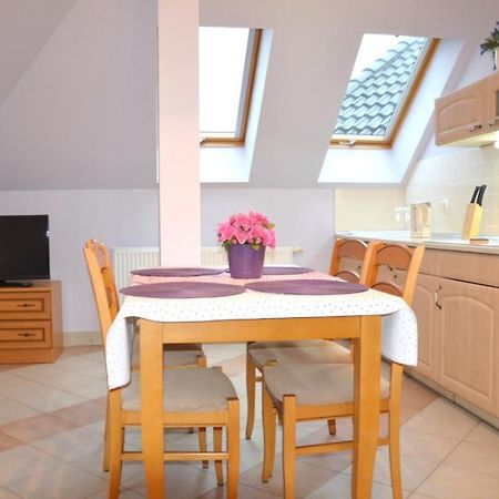 Apartamenty Dom Na Wzgorzu Gardenia Stronie Slaskie Bagian luar foto