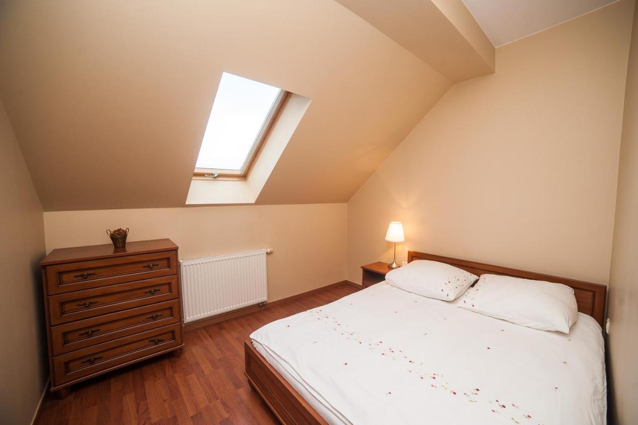 Apartamenty Dom Na Wzgorzu Gardenia Stronie Slaskie Bagian luar foto