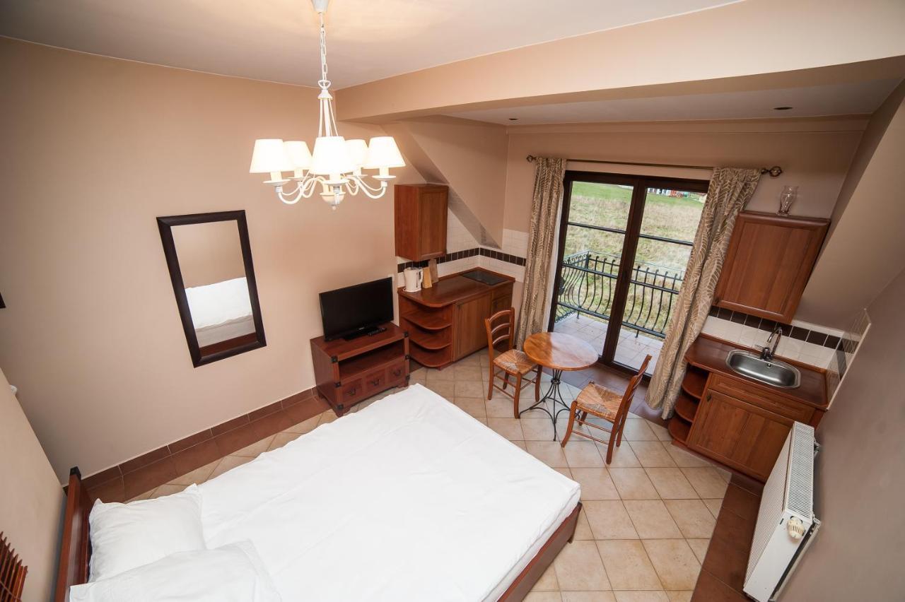 Apartamenty Dom Na Wzgorzu Gardenia Stronie Slaskie Bagian luar foto