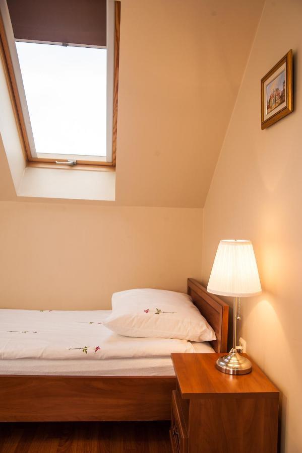 Apartamenty Dom Na Wzgorzu Gardenia Stronie Slaskie Bagian luar foto