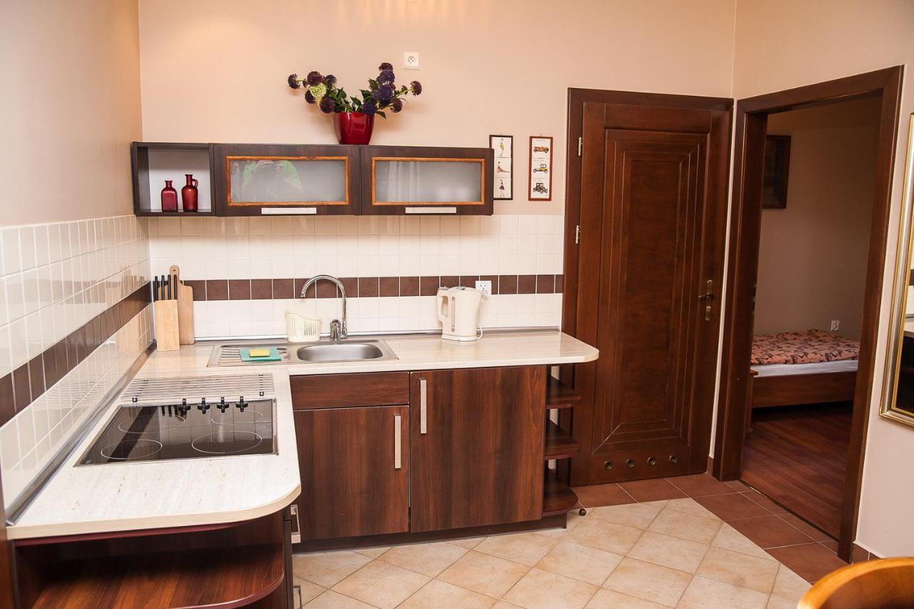 Apartamenty Dom Na Wzgorzu Gardenia Stronie Slaskie Bagian luar foto