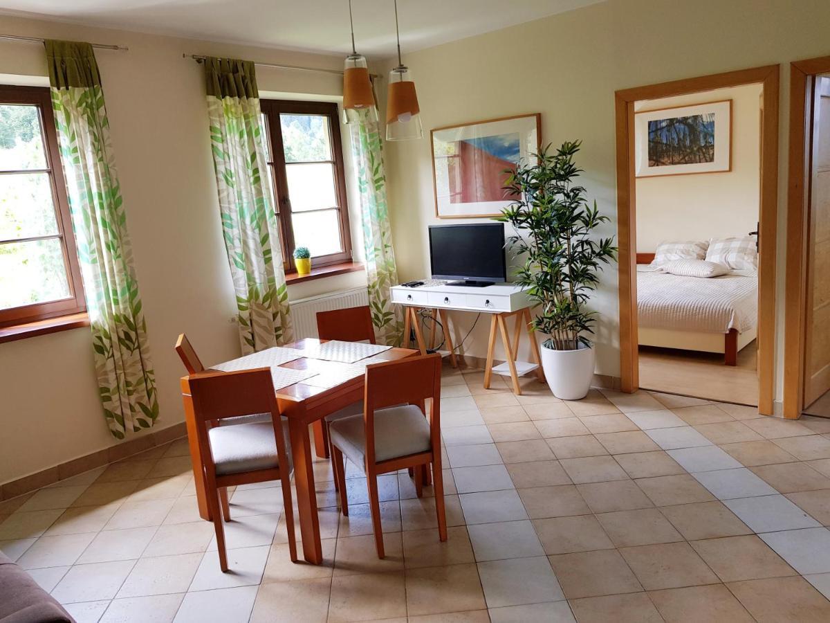 Apartamenty Dom Na Wzgorzu Gardenia Stronie Slaskie Bagian luar foto