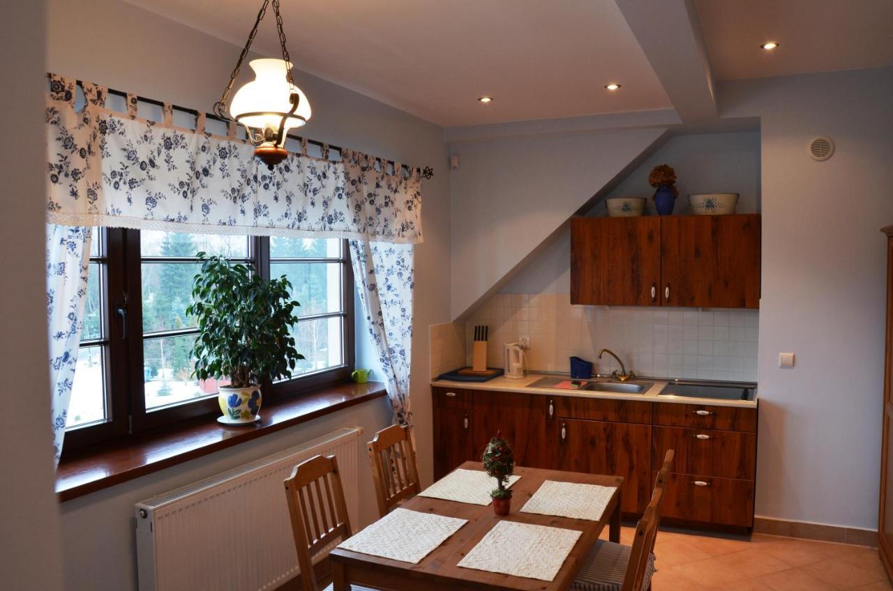 Apartamenty Dom Na Wzgorzu Gardenia Stronie Slaskie Bagian luar foto