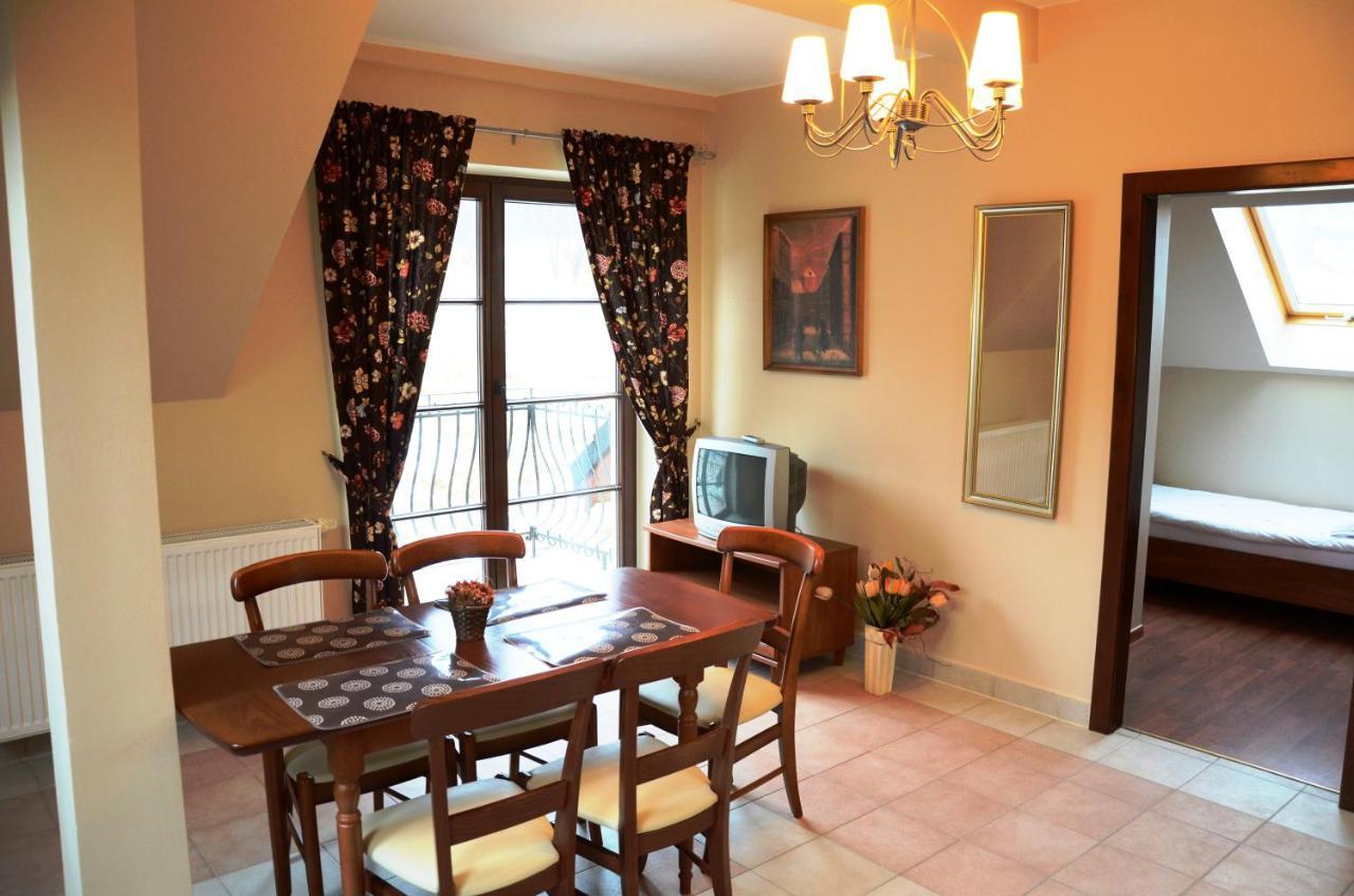 Apartamenty Dom Na Wzgorzu Gardenia Stronie Slaskie Bagian luar foto